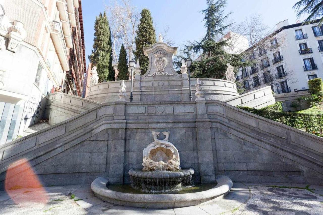 Apartamento lujo princesa gran vía Madrid Exterior foto