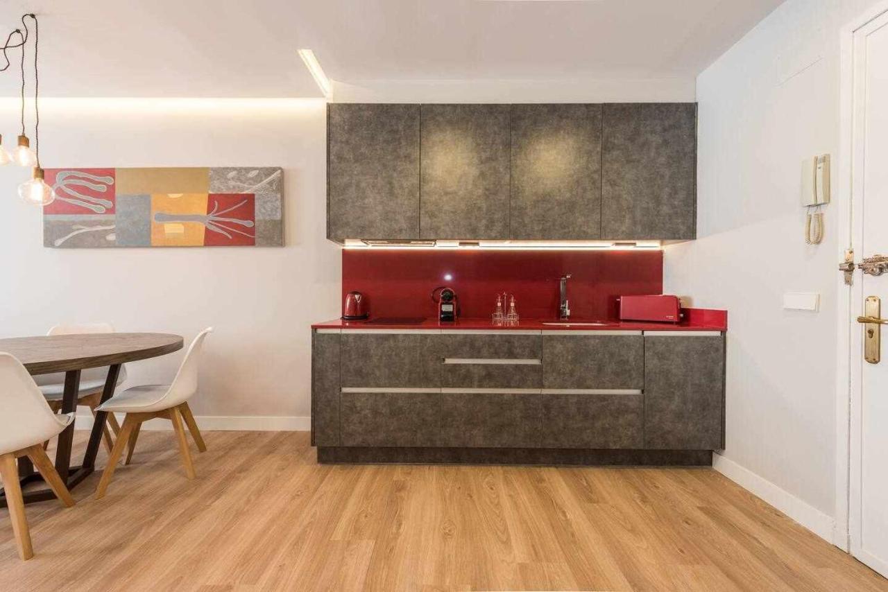 Apartamento lujo princesa gran vía Madrid Exterior foto
